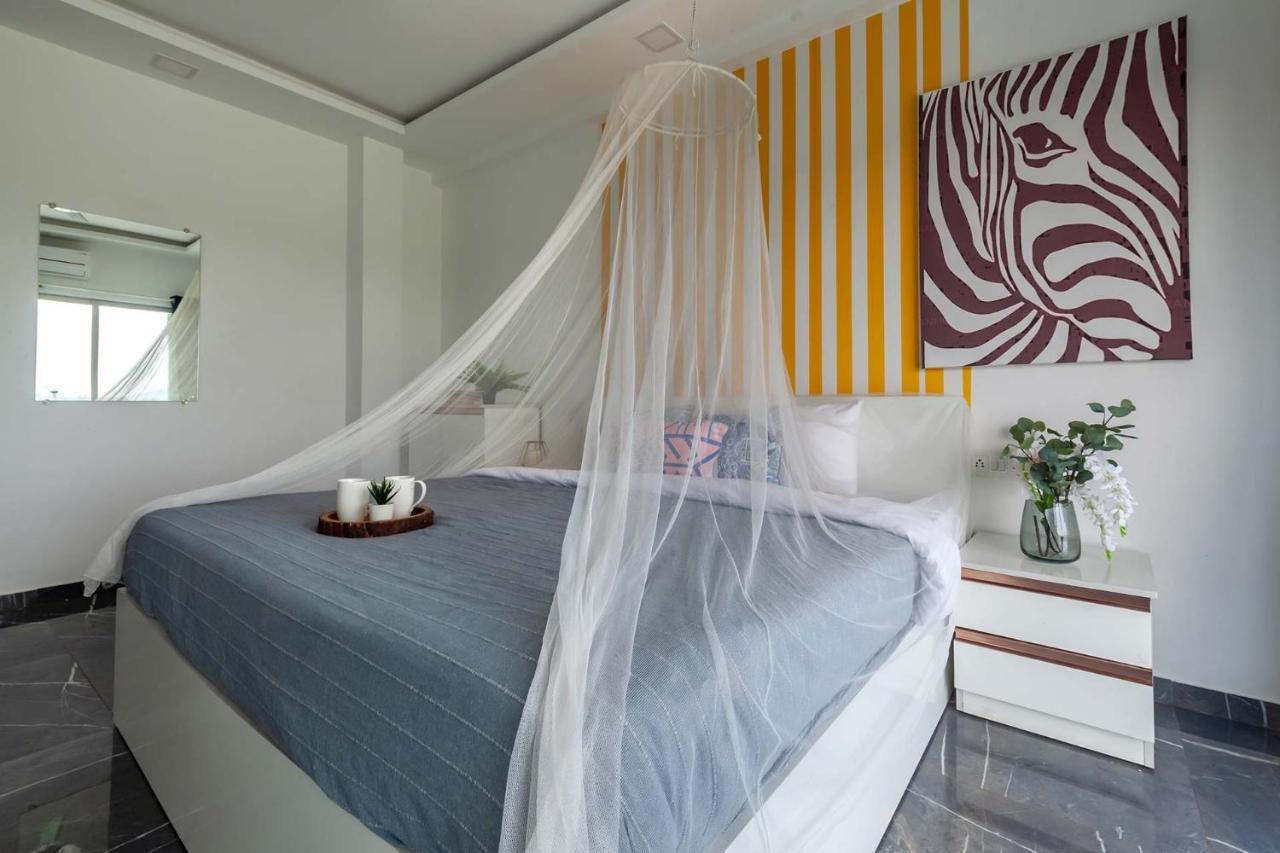 Stayvista'S Vine & Splash - Riverside Villa With An Infinity Pool And Indoor Games คาร์จัต ภายนอก รูปภาพ